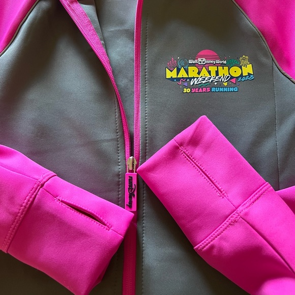 Walt Disney World 2023 marathon weekend zip up jacket. - Picture 6 of 7